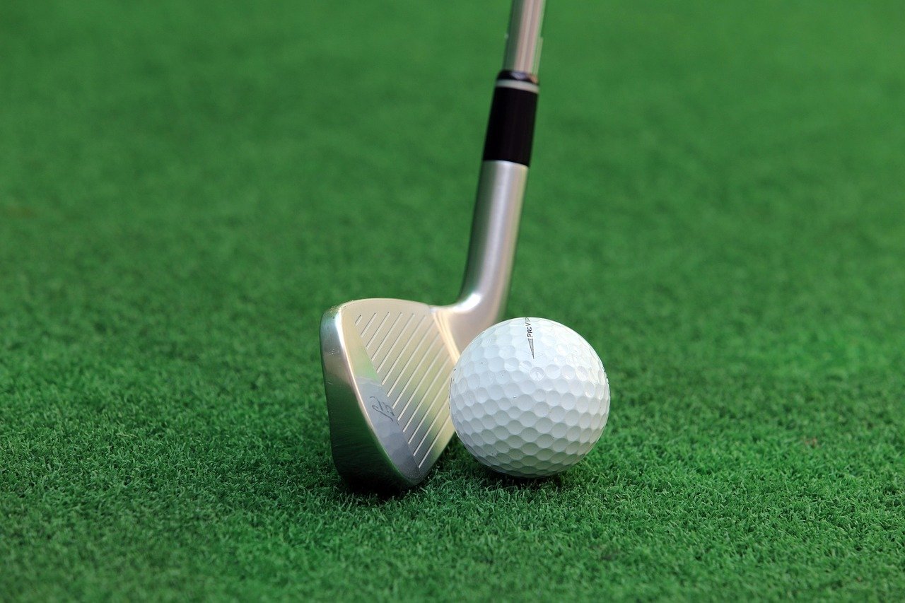 golf, golf ball, sports, grass, green, exercise, leisure, nature, golf clubs